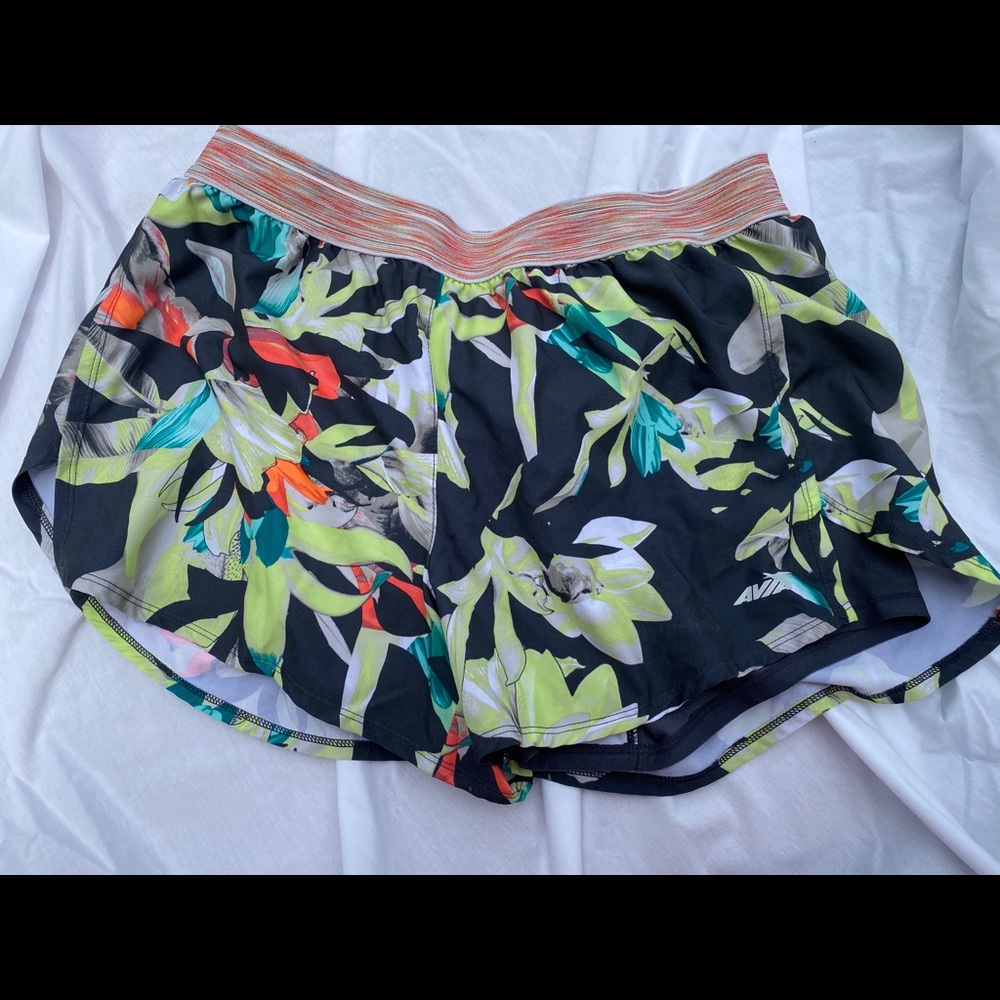 Avia athletic shorts. Floral print.